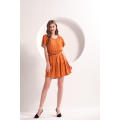 Mini vestido laranja de verão para mulheres